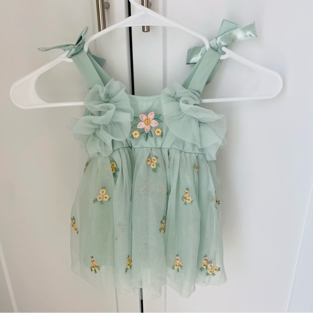Audrey Camille baby girls Easter dress size 12 months